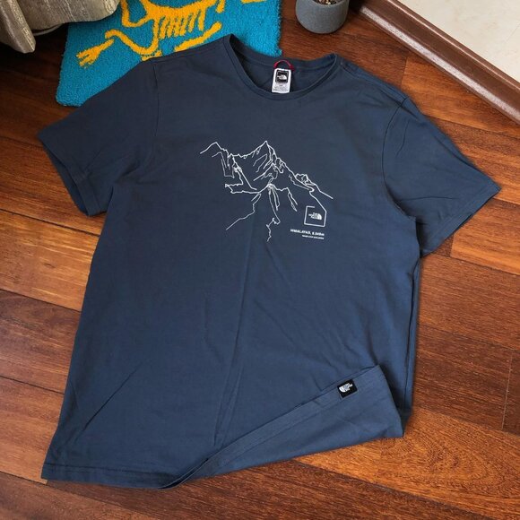 The North Face Other - The North Face T-shirt Big Logo